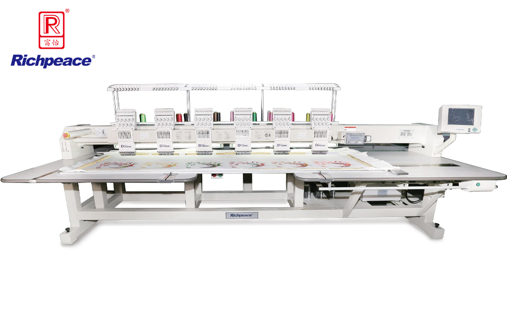 必一体育电脑精密绣花机