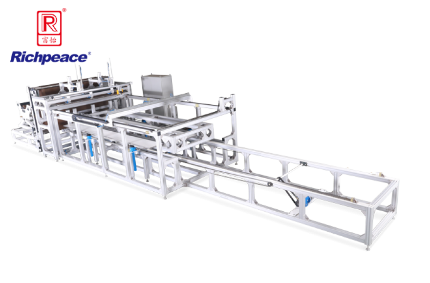 必一体育汽车天窗卷阳帘面料专用拉布机