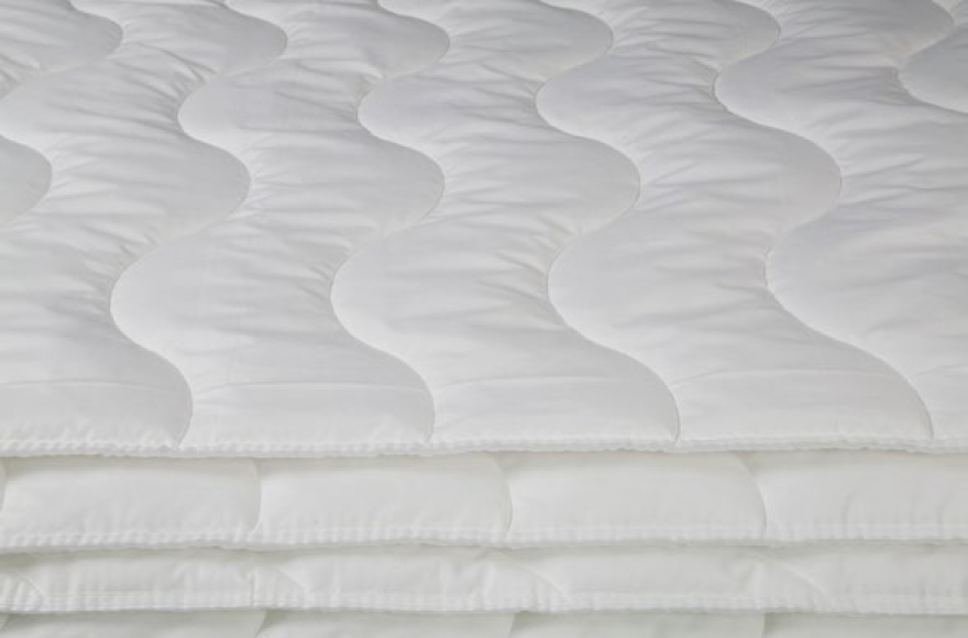 必一体育电脑全自动锁四边机