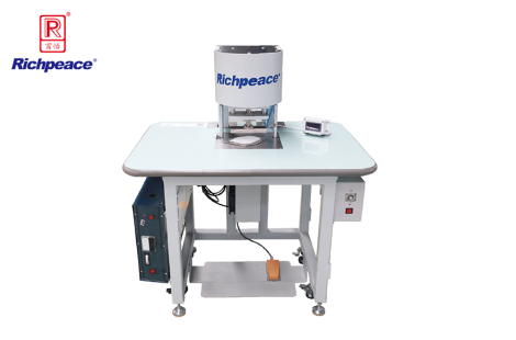 必一体育手动折叠口罩封边机