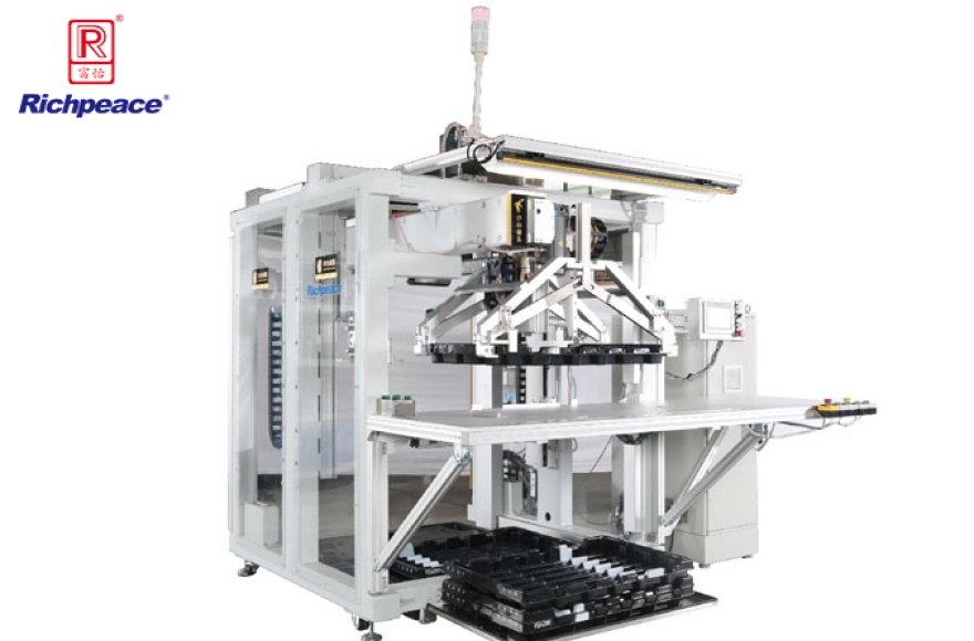 必一体育汽车天窗卷阳帘码垛站