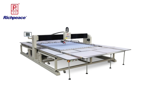 必一体育旋转机头全自动缝纫机(曲折缝)