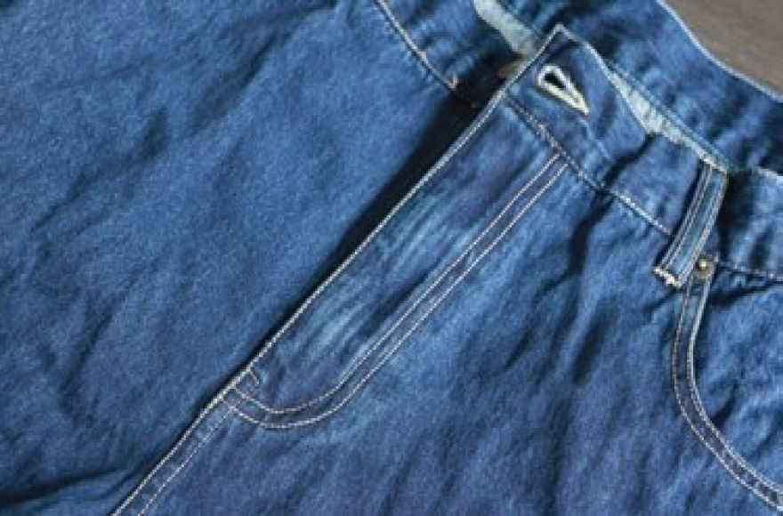 必一体育自动门襟机