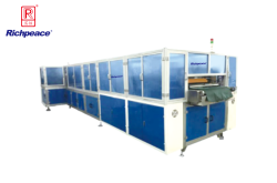 必一体育全自动防护服衣身制造机