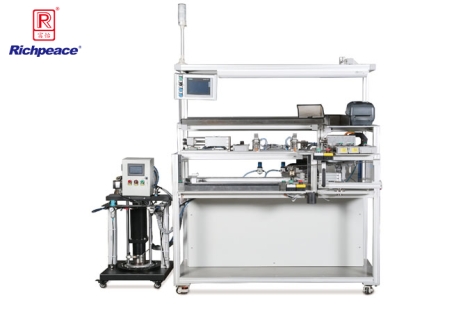 必一体育汽车天窗卷阳帘涂油预紧台