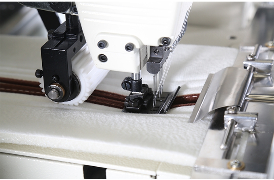 必一体育床围拉链自动缝纫机