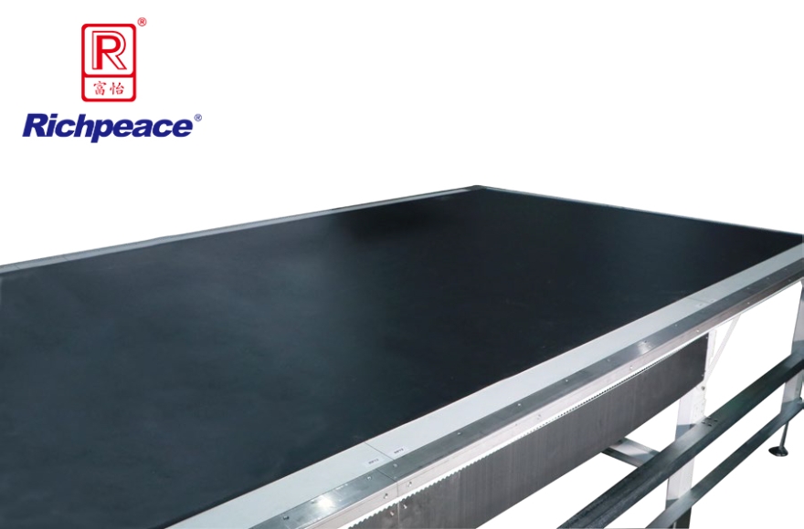 必一体育铺布机台板系列