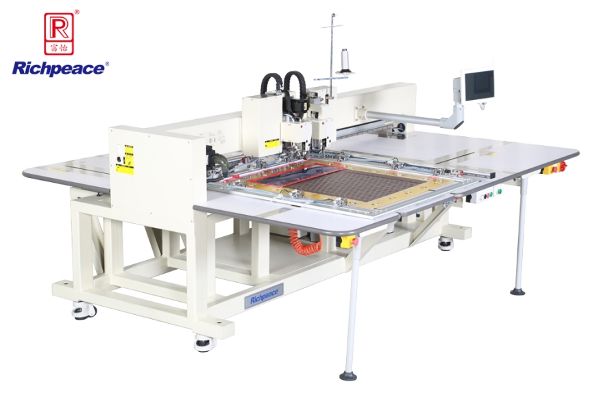 必一体育全自动单色冲缝一体机