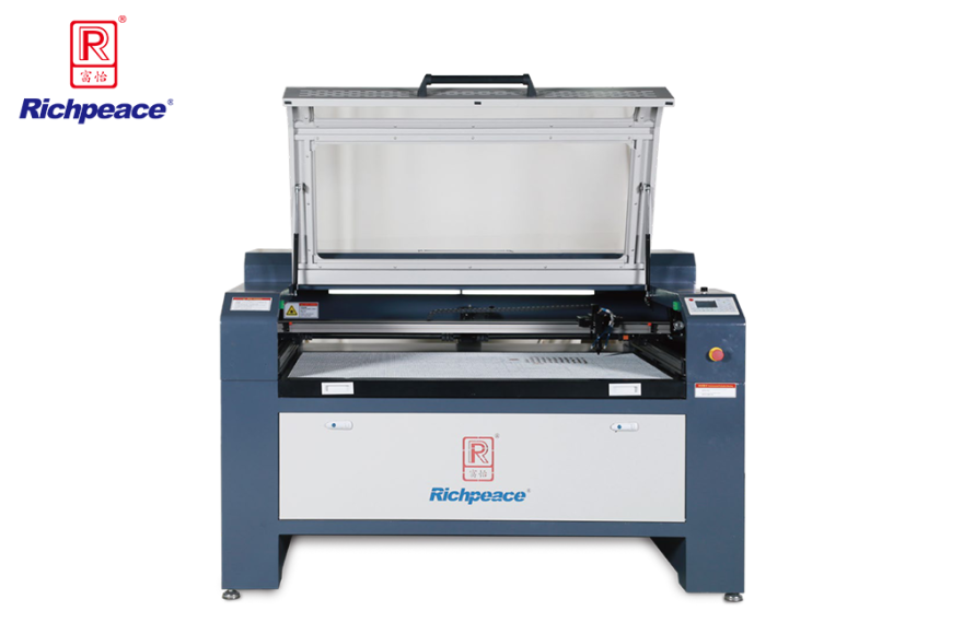 必一体育激光雕刻切割机