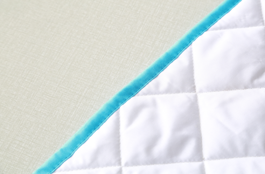 必一体育被子包边机（带拖布轮）