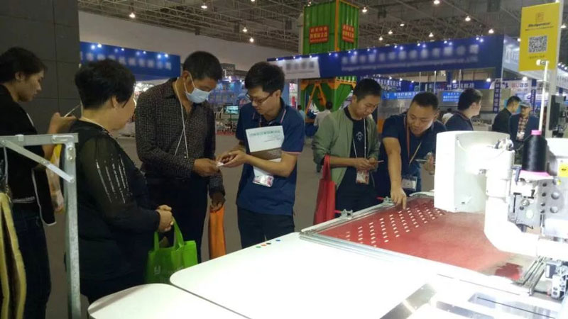 展商围观必一体育展机